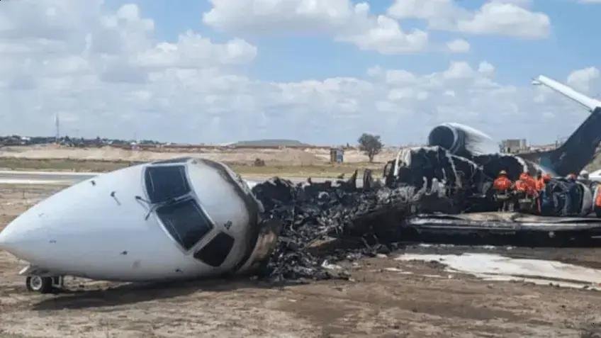 Aterrissagem de avião em Kolwezi: ministro da Mineração a salvo