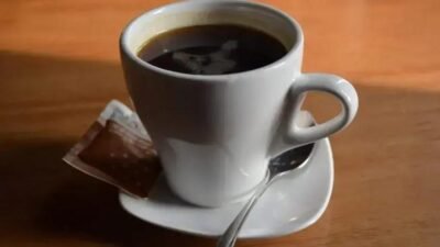 Bebidas quentes e o risco de câncer de esôfago: descubra a conexão