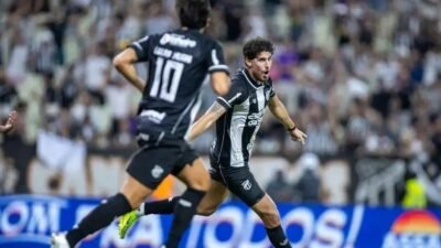 Ceará vence Fluminense e se afasta da zona de rebaixamento