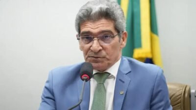 Deputado baiano é investigado por emenda que favoreceu empresa de ex-assessor