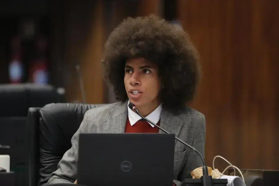 Deputado Renato Freitas destaca uso de cannabis em entrevista polêmica