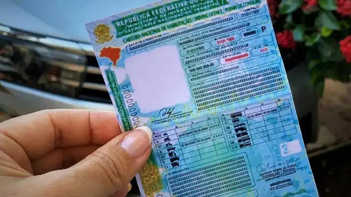 Entregar carro para pessoa sem habilitação pode gerar multa e prisão