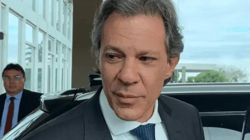 Governo busca zerar déficit primário com controle no orçamento