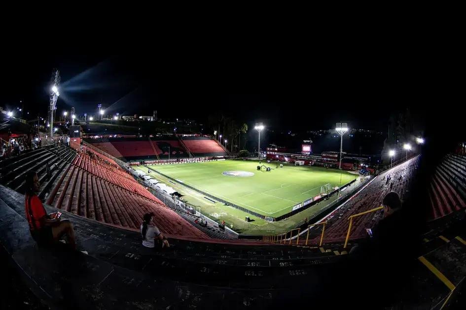 Justiça decide manter penhora do Barradão para quitar dívida do Vitória