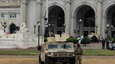 Legisladores pedem desobediência a ordens ilegais de Trump