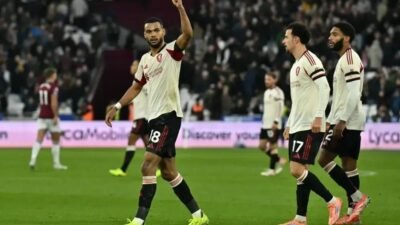 Liverpool retoma vitória e vence West Ham na Premier League