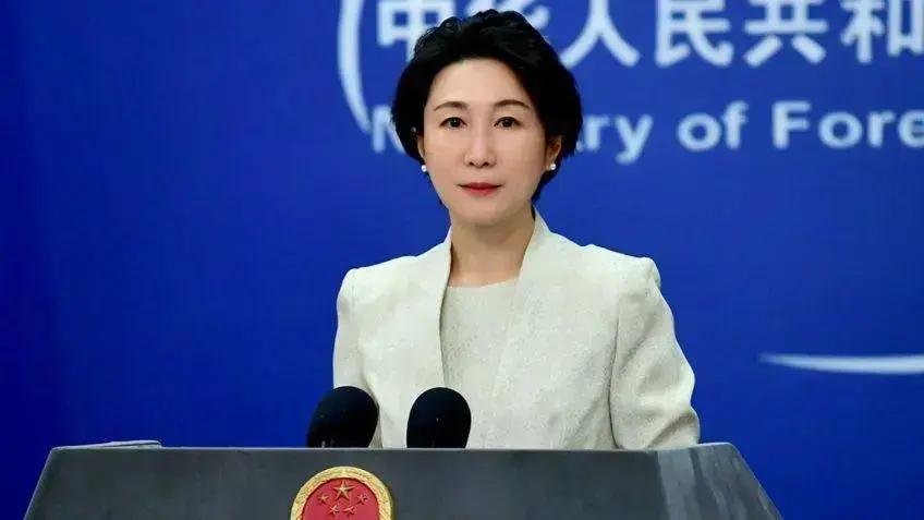 Ministério da China recomenda que cidadãos evitem viajar ao Japão