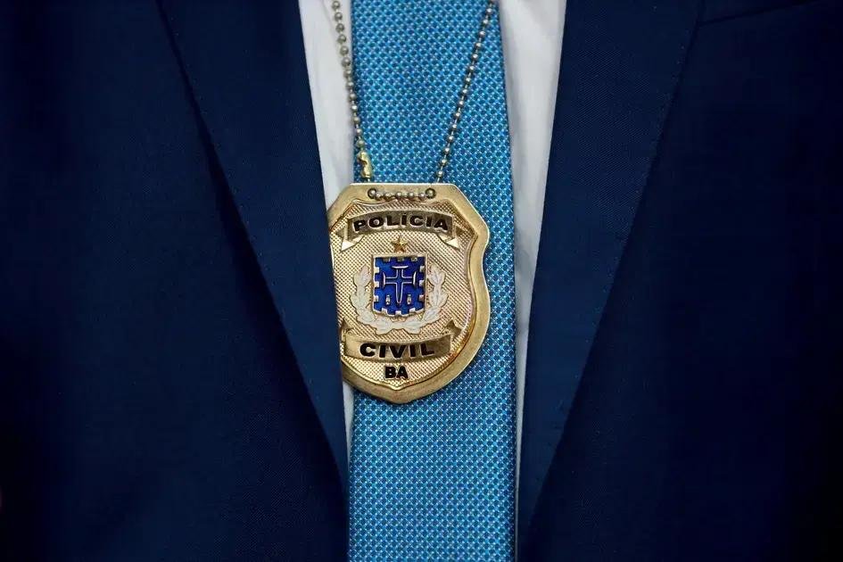 Policial civil é baleado durante cumprimento de mandado em Salvador