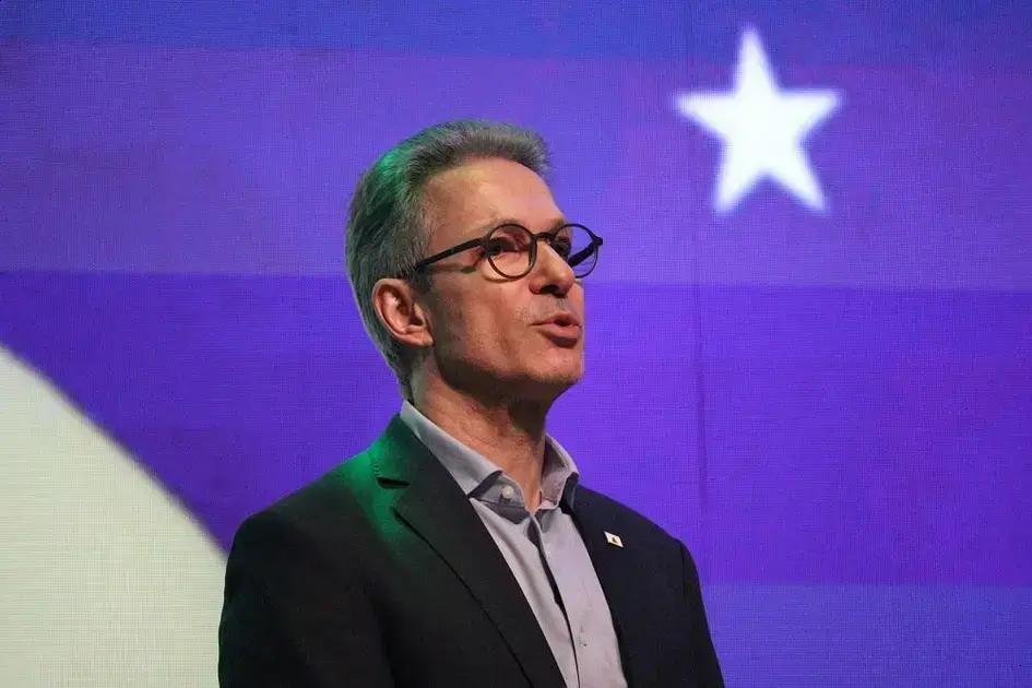 Zema critica Lula e sinaliza pré-candidatura ao Planalto em 2026