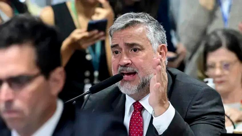 Deputado defende filho de Lula contra acusações de corrupção no INSS