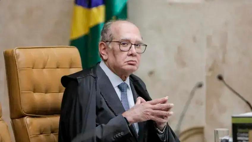 Messias solicita a Gilmar reconsideração sobre impeachment no STF