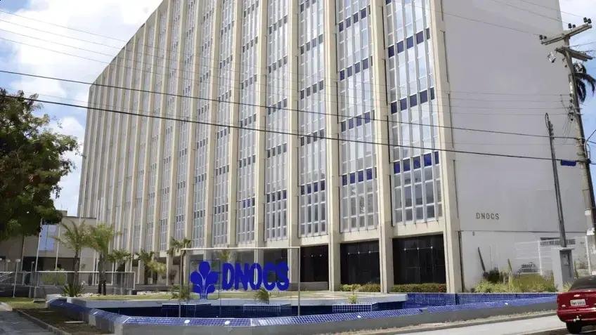 Ministro do STF cobra manifestação sobre irregularidades em obras do Dnocs