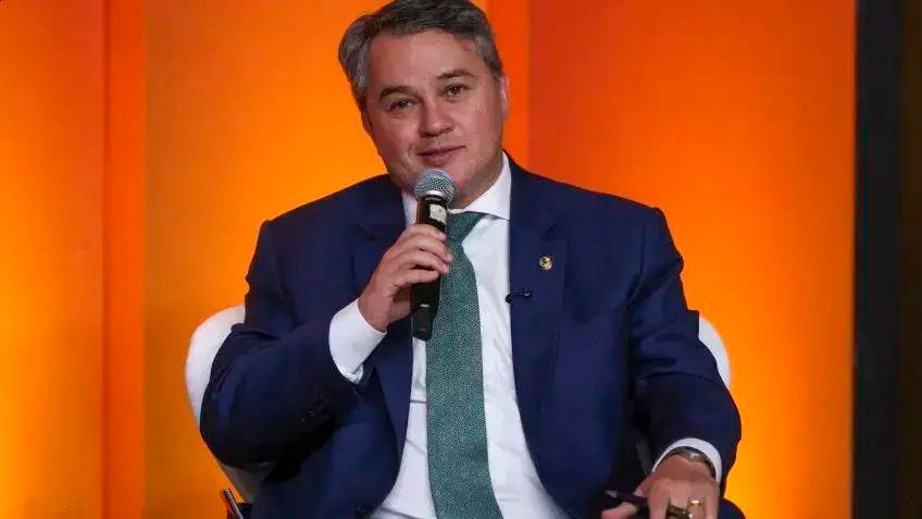 Senador afirma que aprovação de projeto contra sonegação é crucial